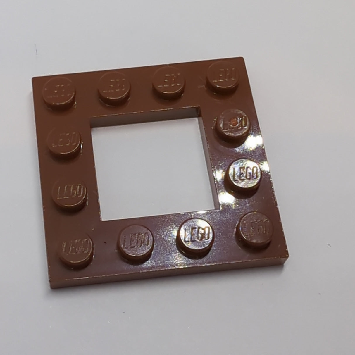 NEU Platte modifiziert 4 x 4 mit 2 x 2 Ausschnitt neubraun