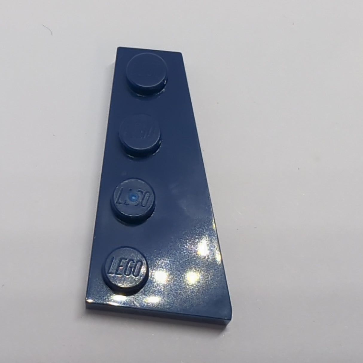 NEU Keil, Platte 4 x 2 rechts dunkelblau