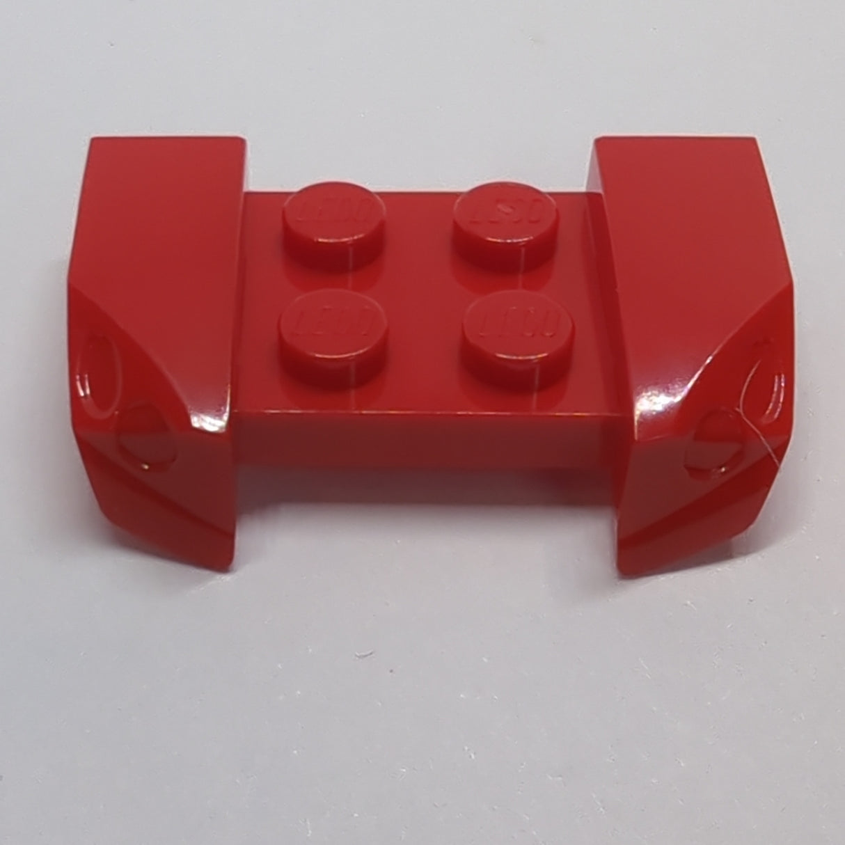 NEU Fahrzeug, Kotflügel 2 x 4 mit Überhang für Scheinwerfer rot