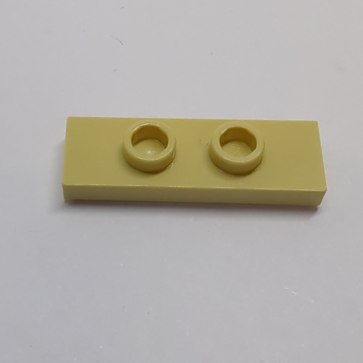 NEU Platte, Modifiziert 1 x 3 mit 2 Noppen (Doppel-Jumper) beige