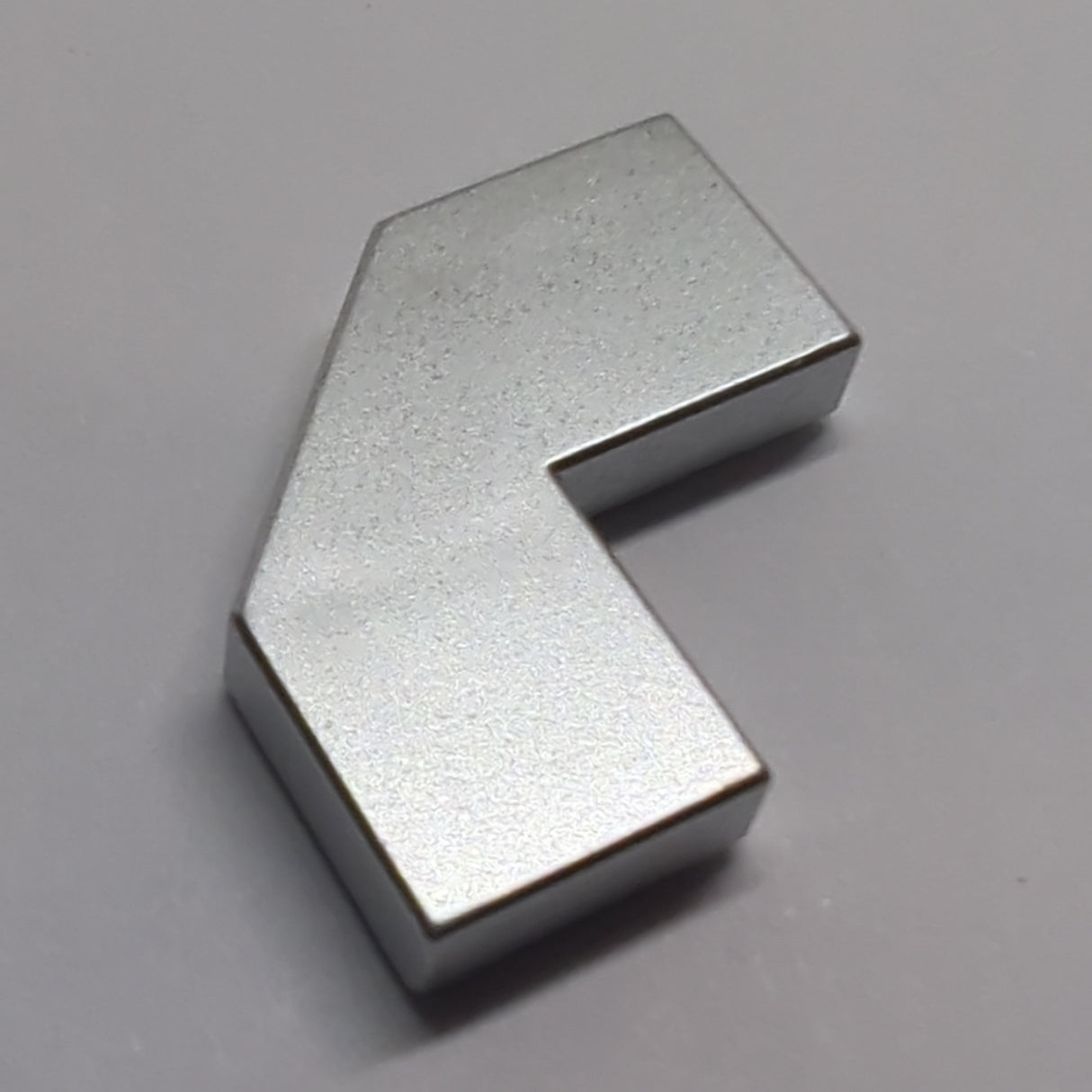 NEU Fliese, Modifiziert Facette 2 x 2 silber metallic