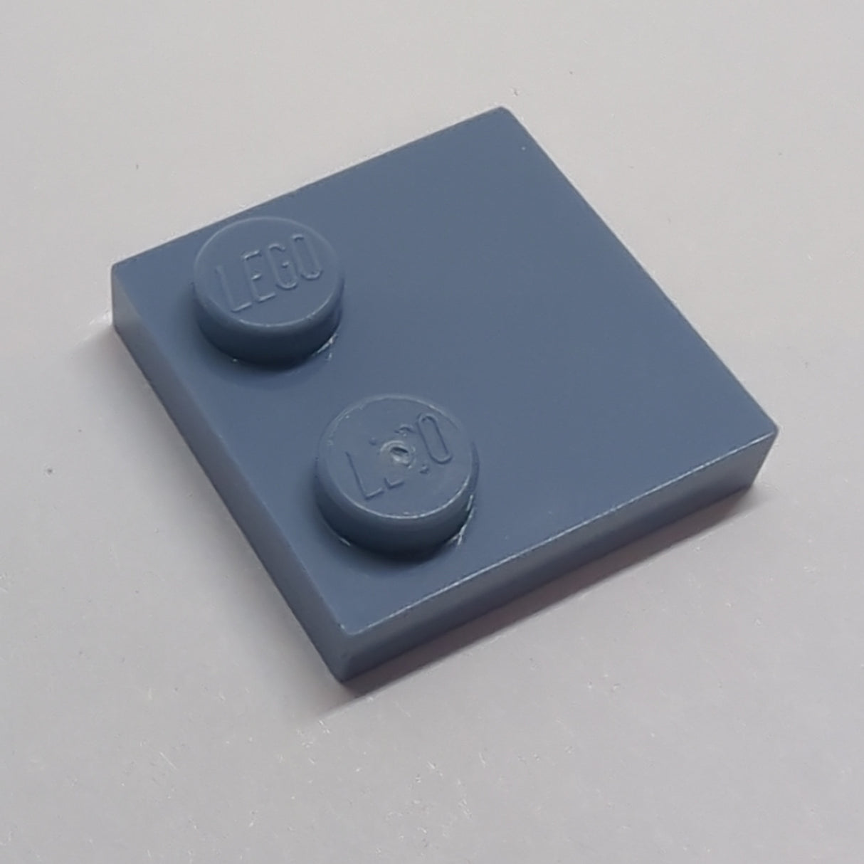 NEU Fliese, Modifiziert 2 x 2 mit Noppen am Rand sandblau