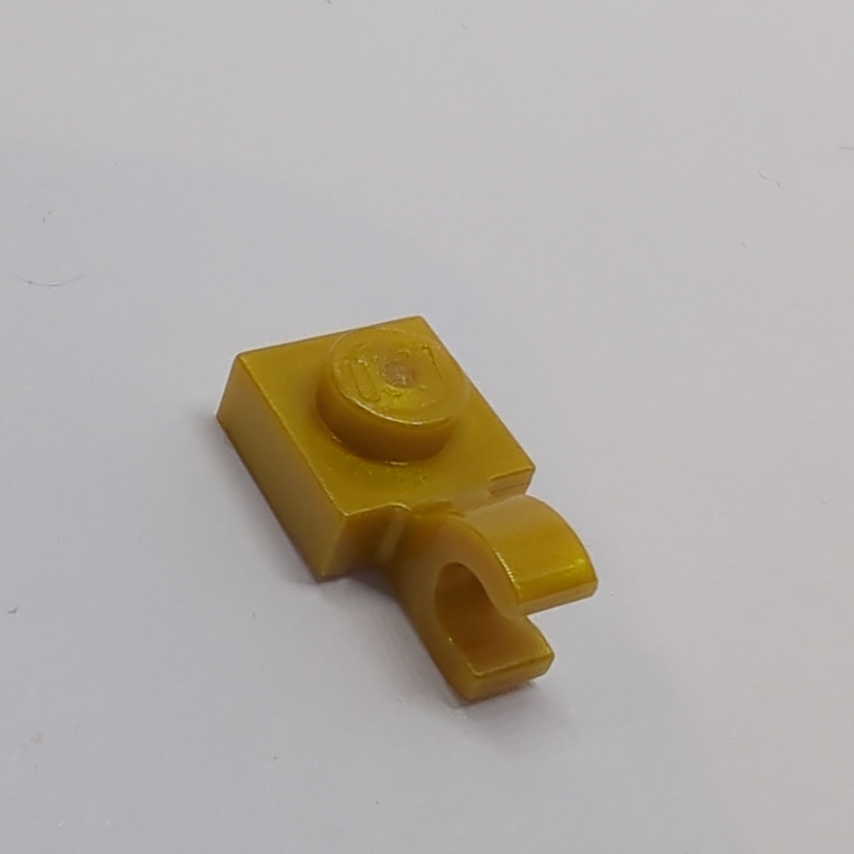 NEU Plate, Modified 1 x 1 with Open O Clip (Horizontal Grip) pearlgold pearl gold