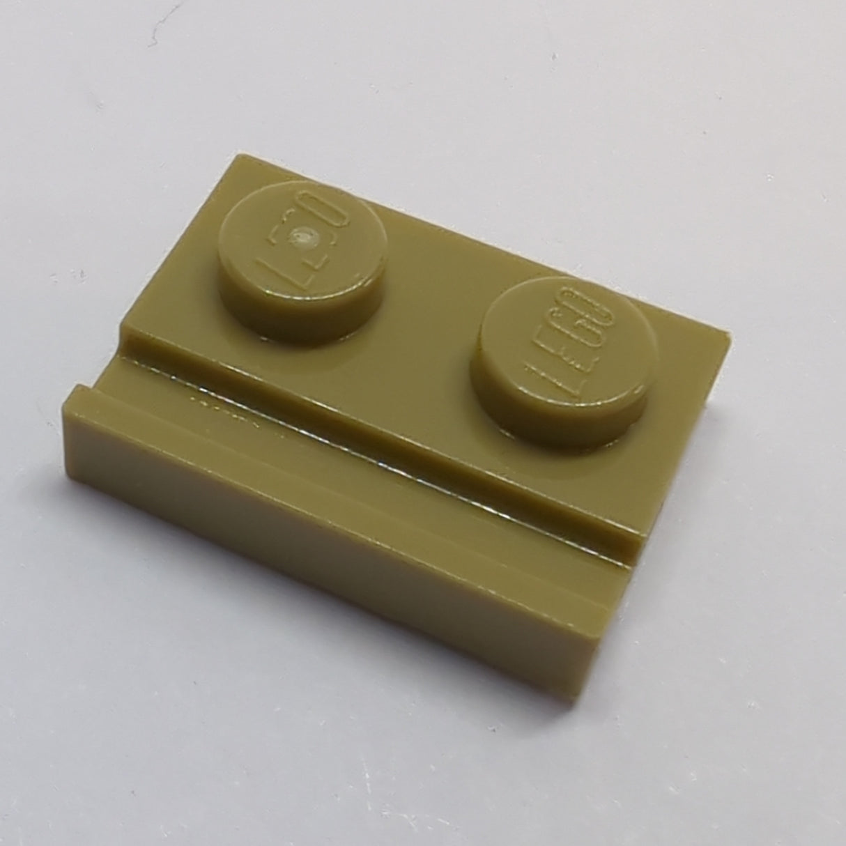 NEU Platte, modifiziert 1 x 2 mit Türschiene dunkelbeige