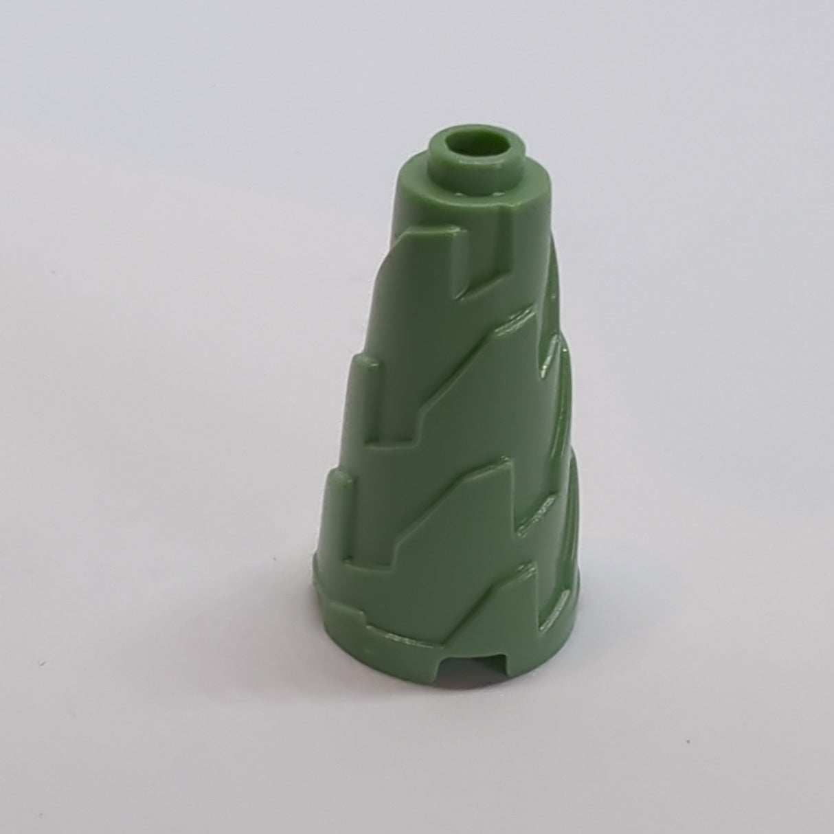NEU Kegel 2x2x3 gezackt - gedreht sandgrün