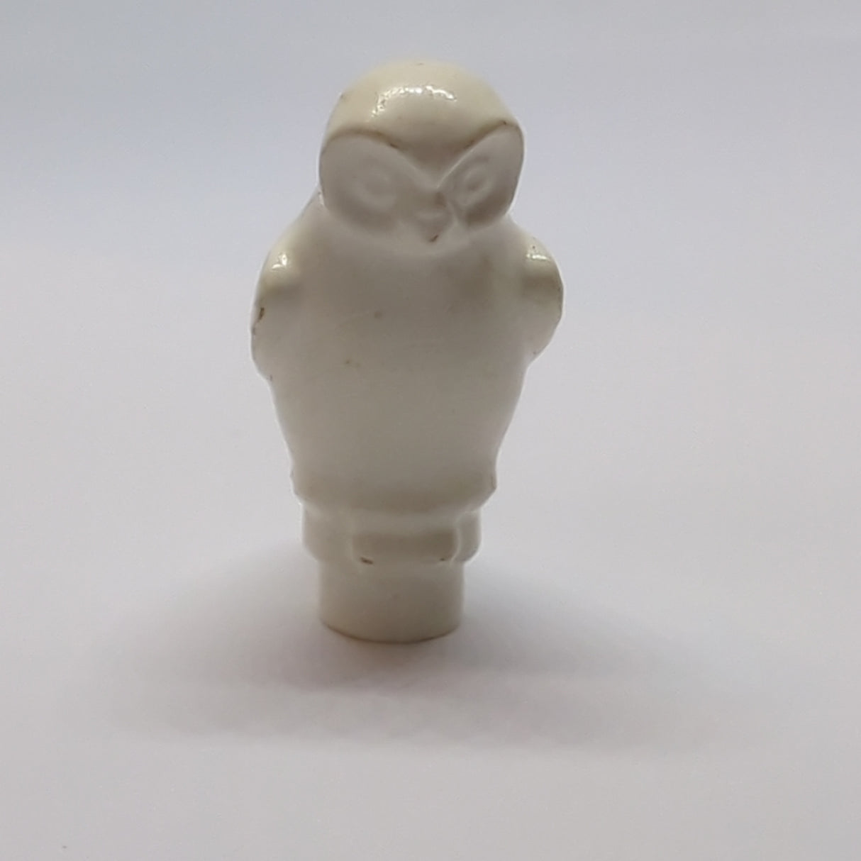 Eule Owl, Angular Features weiss white