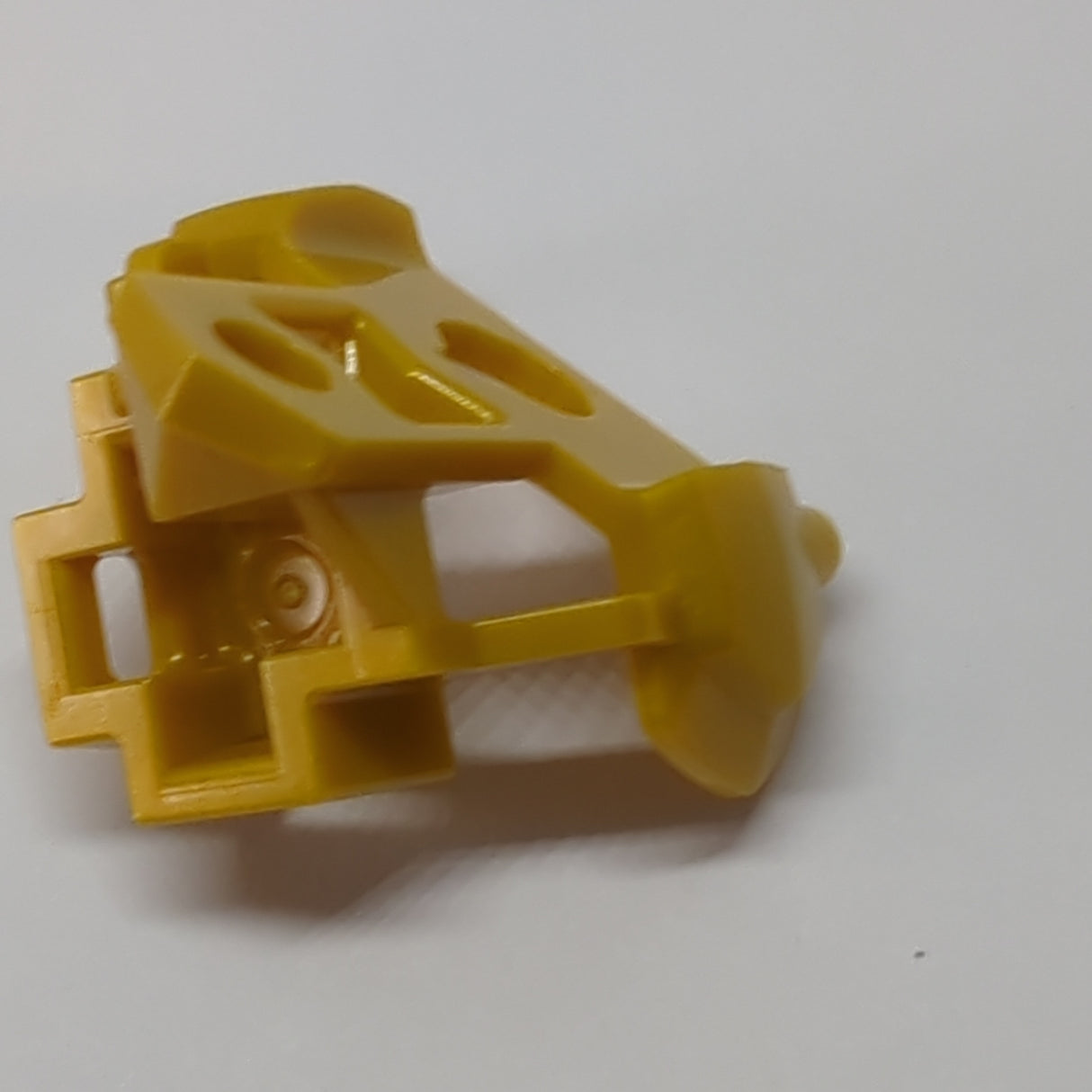 NEU Minifigure Armor Shoulder Pads with Scabbard for 2 Katanas and Bar Hole pearlgold pearl gold