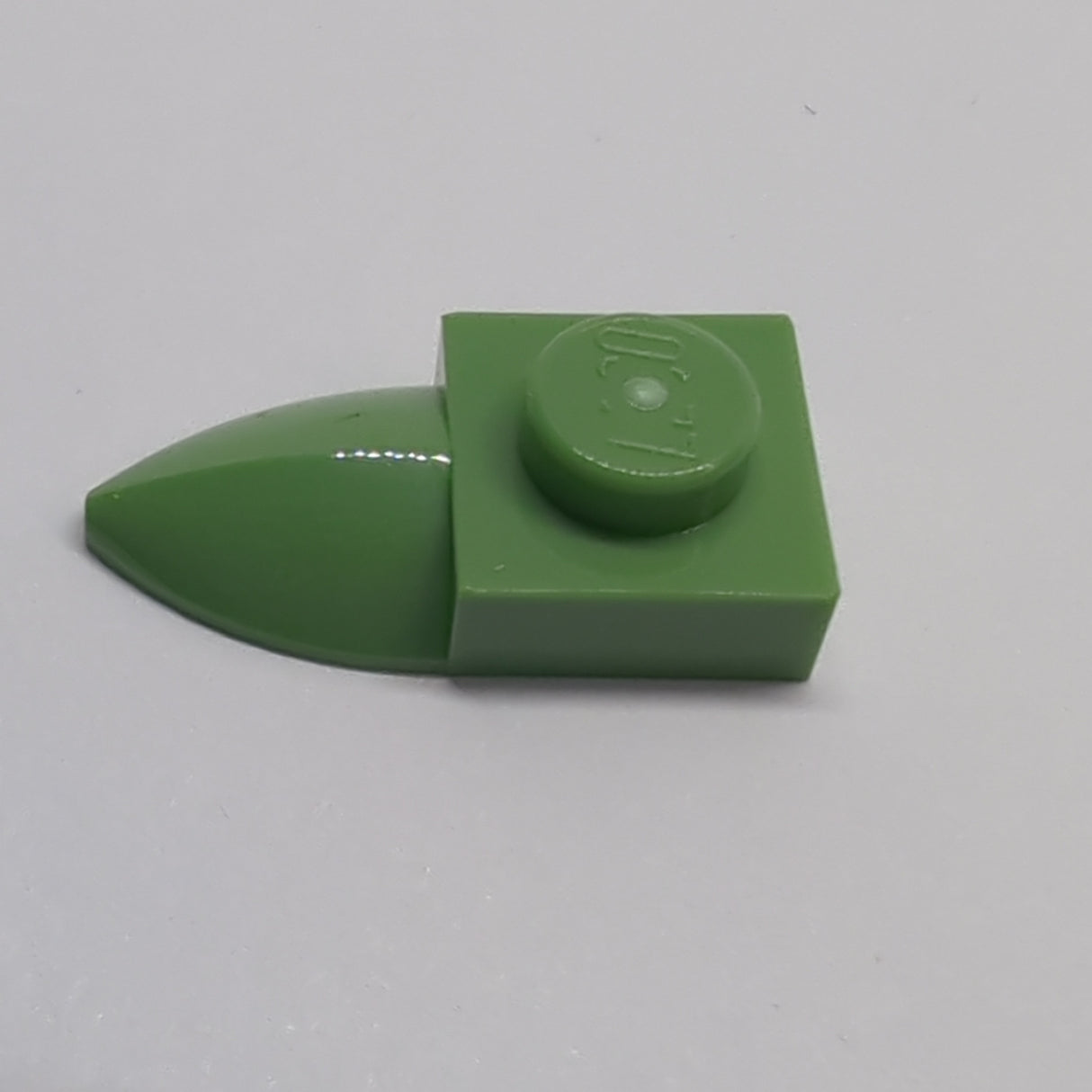 NEU Platte modifiziert 1 x 1 mit Zahn horizontal sandgrün