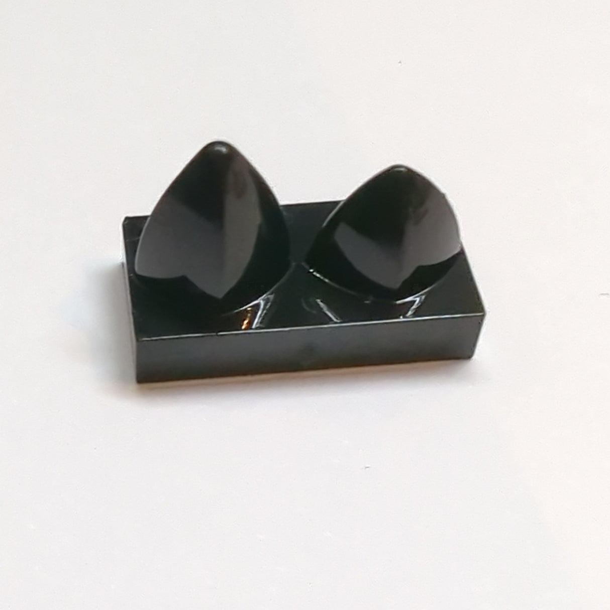 NEU Fliese, modifiziert 1 x 2 mit 2 Zähnen vertikal schwarz