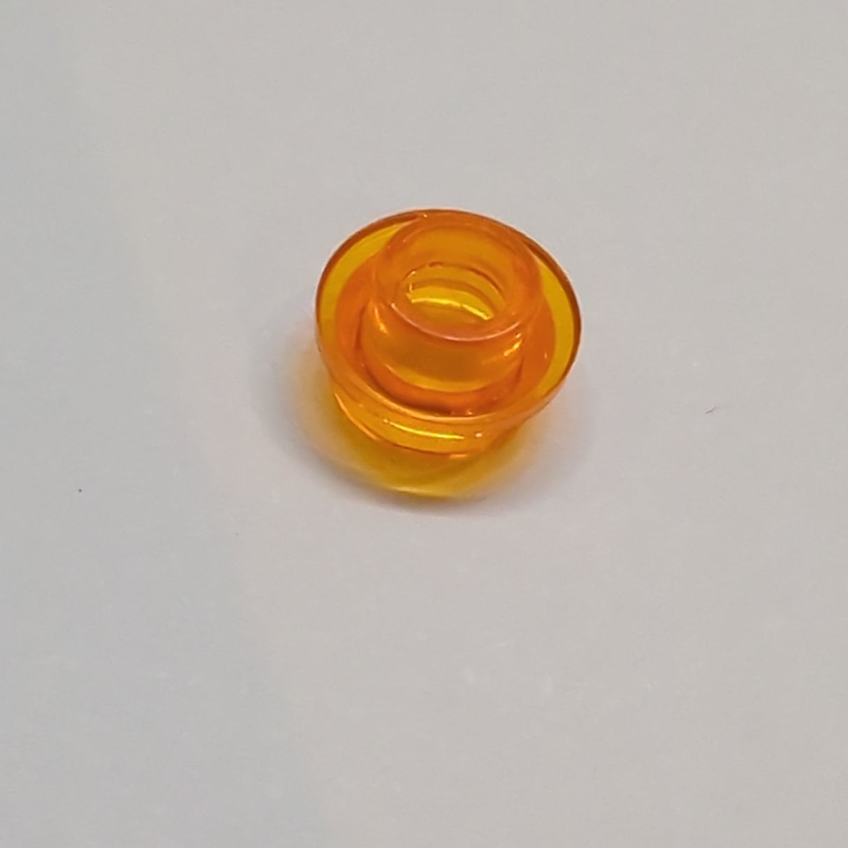 NEU Plate, Round 1 x 1 with Open Stud transparent orange trans-orange