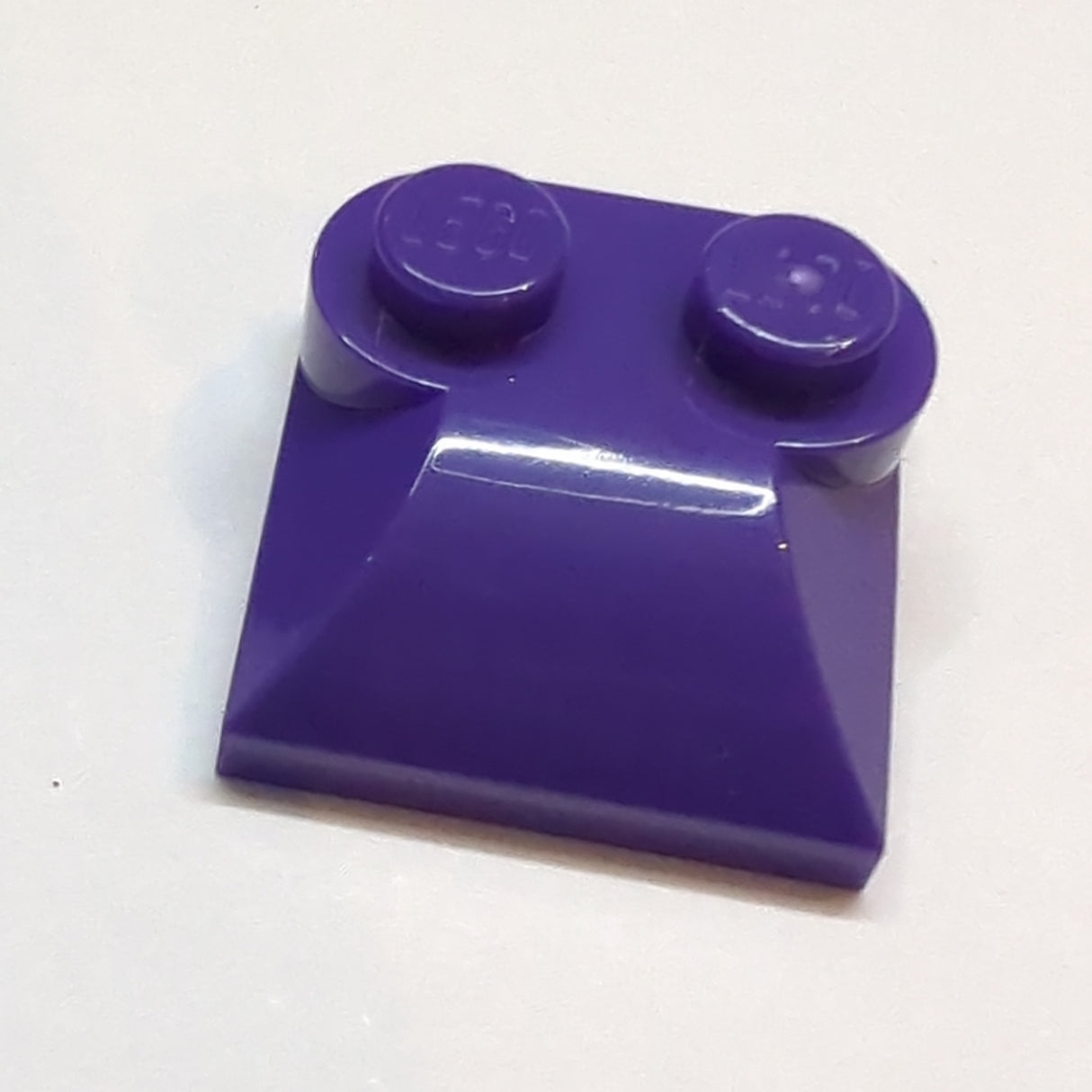 NEU Bogenstein 2 x 2 x 2/3 mit 2 Noppen und gebogenen Seiten lila