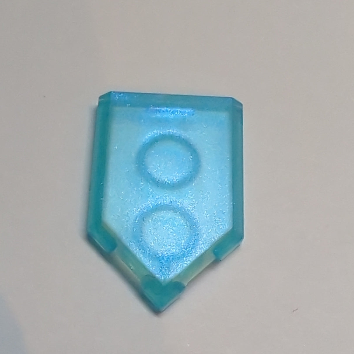 NEU Fliese, Modifiziert 2 x 3 Pentagonal satin hellblau