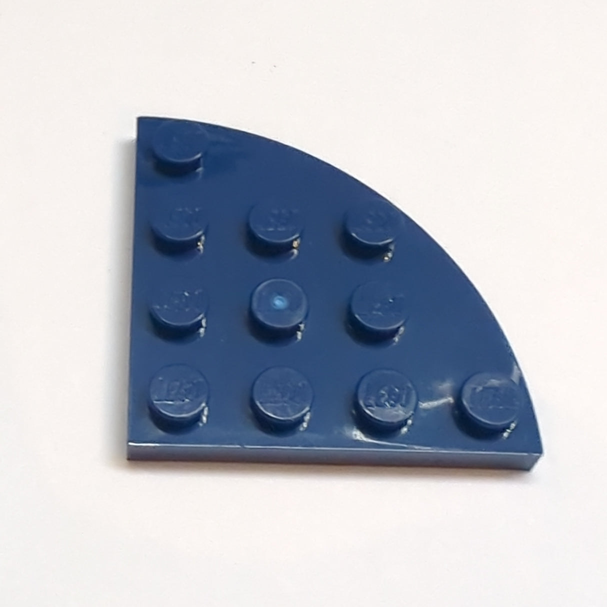 NEU Platte, abgerundete Ecke 4 x 4 dunkelblau