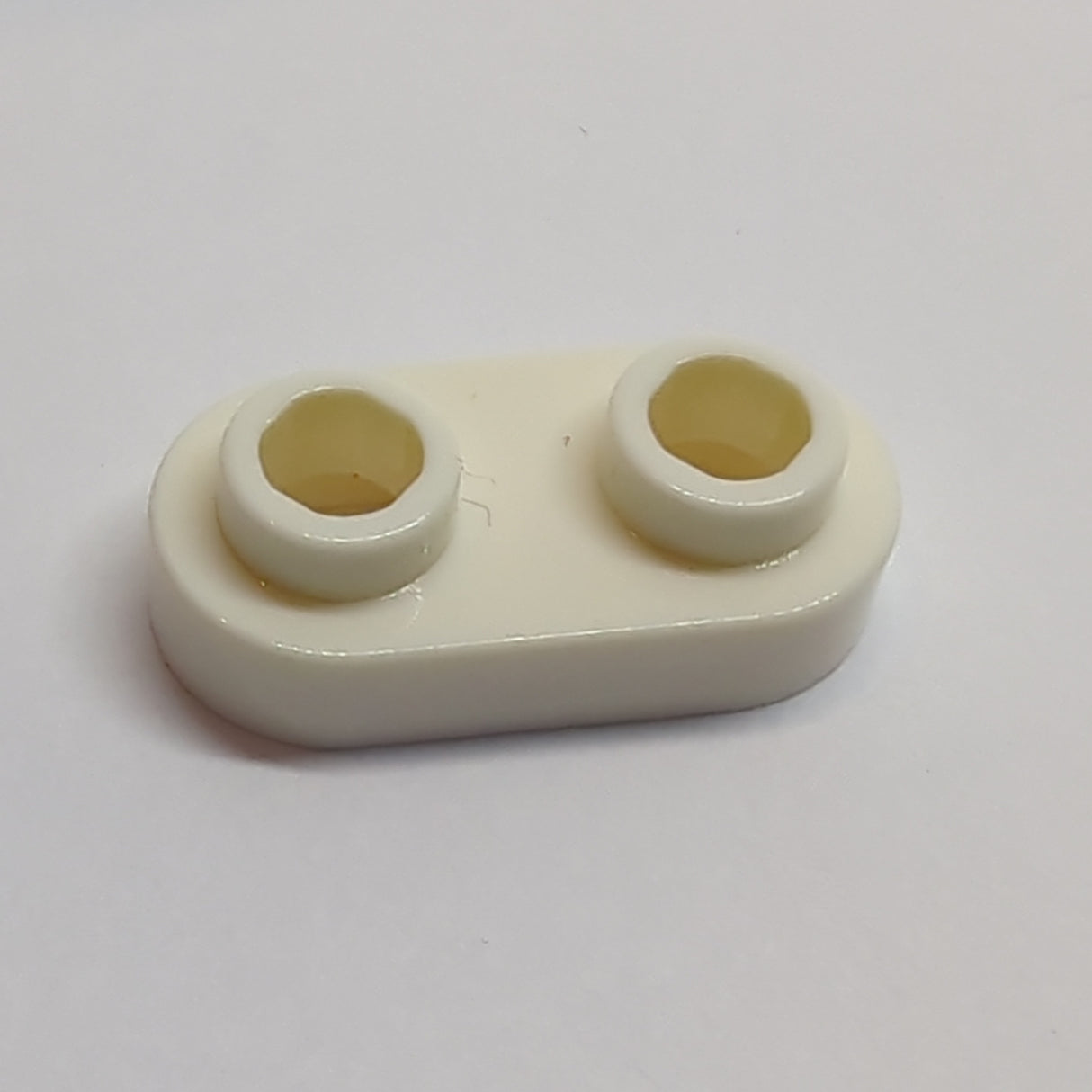 1x2 Platte, rund, offene Noppen weiss white