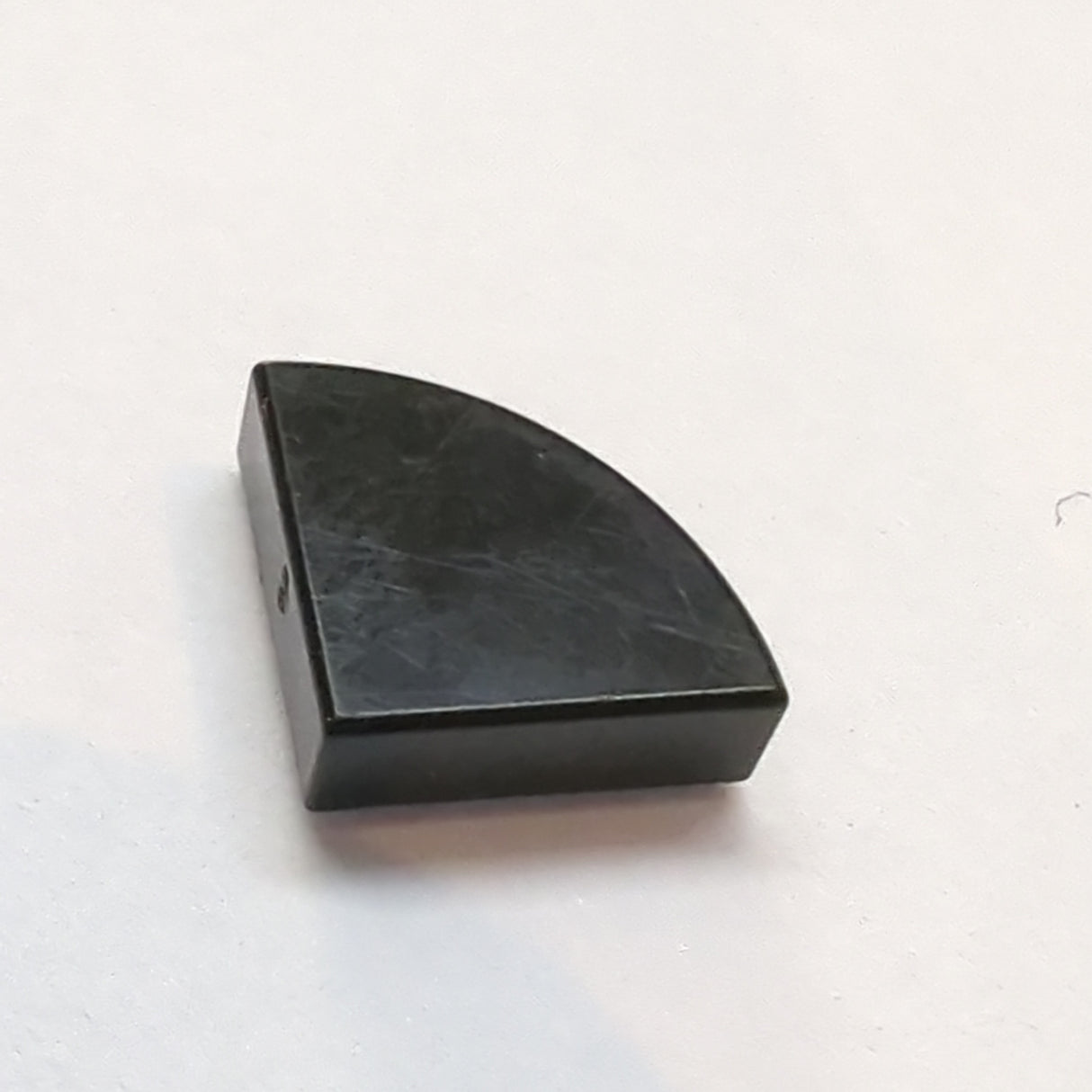 1x1 Fliese Viertel rund schwarz black