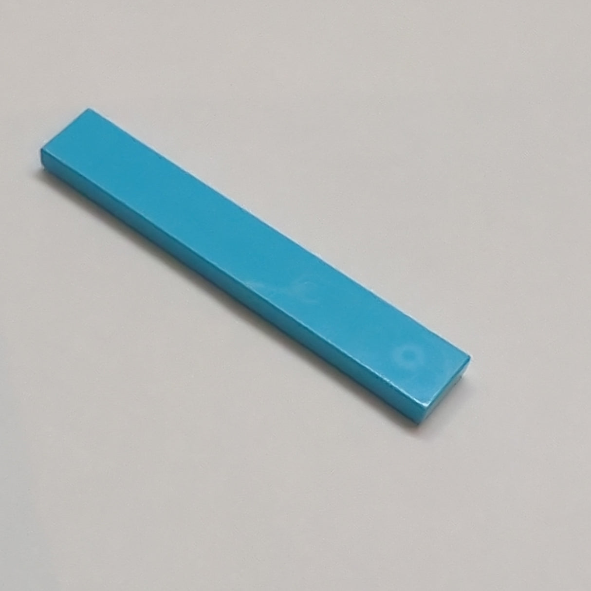 NEU Fliese 1 x 6 azur (medium)