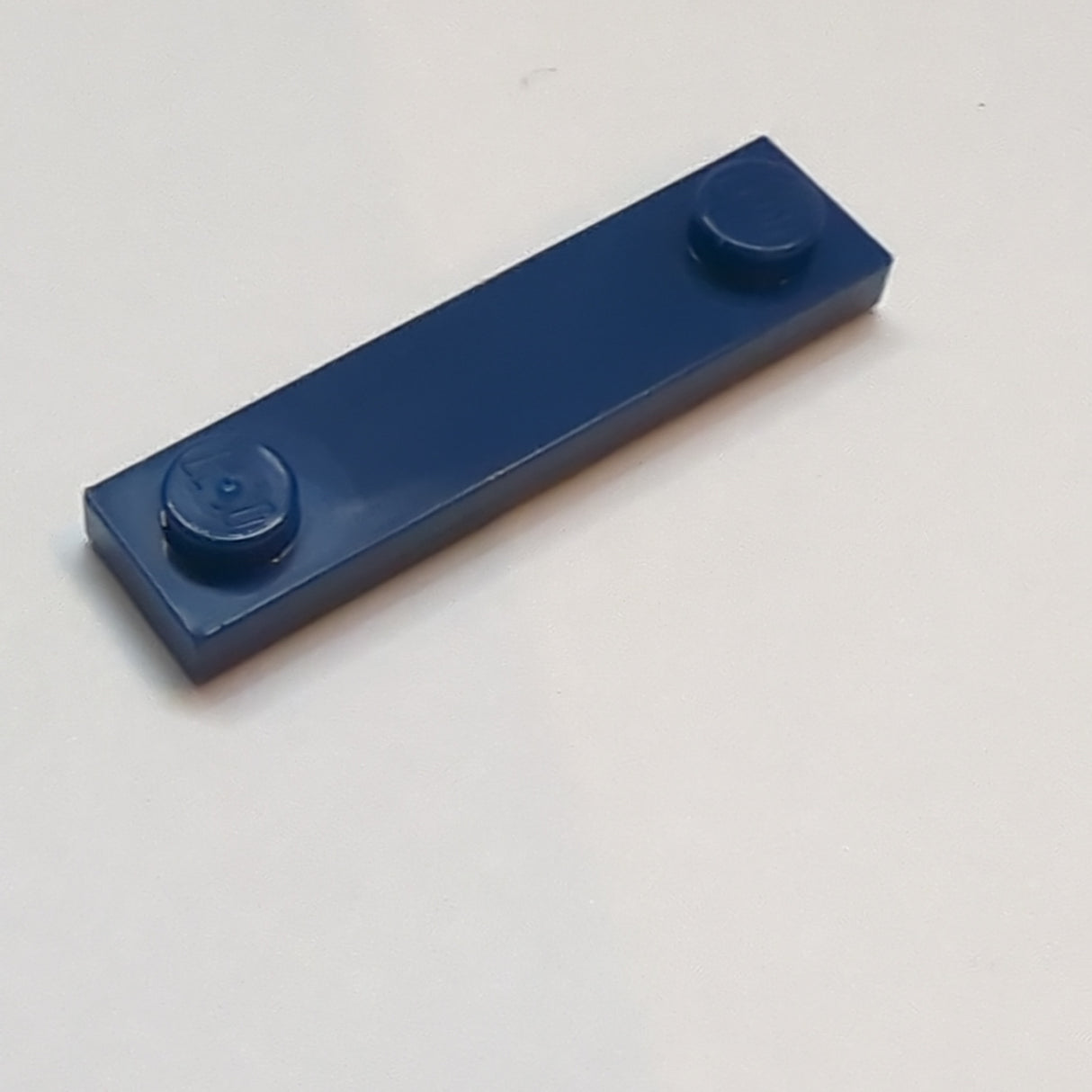 NEU Platte, Modifiziert 1 x 4 mit 2 Noppen mit Rille dunkelblau