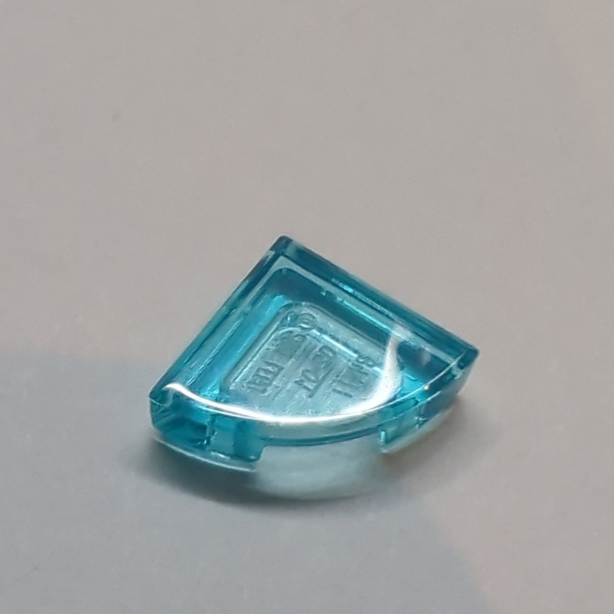 NEU Fliese, Rund 1 x 1 Viertel transparent hellblau