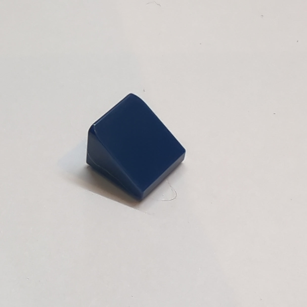 NEU Dachstein Käseecke 30 1 x 1 x 2/3 dunkelblau