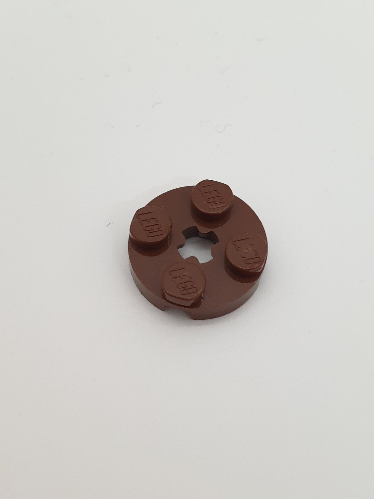 NEU Platte, rund 2 x 2 mit Achsloch neubraun