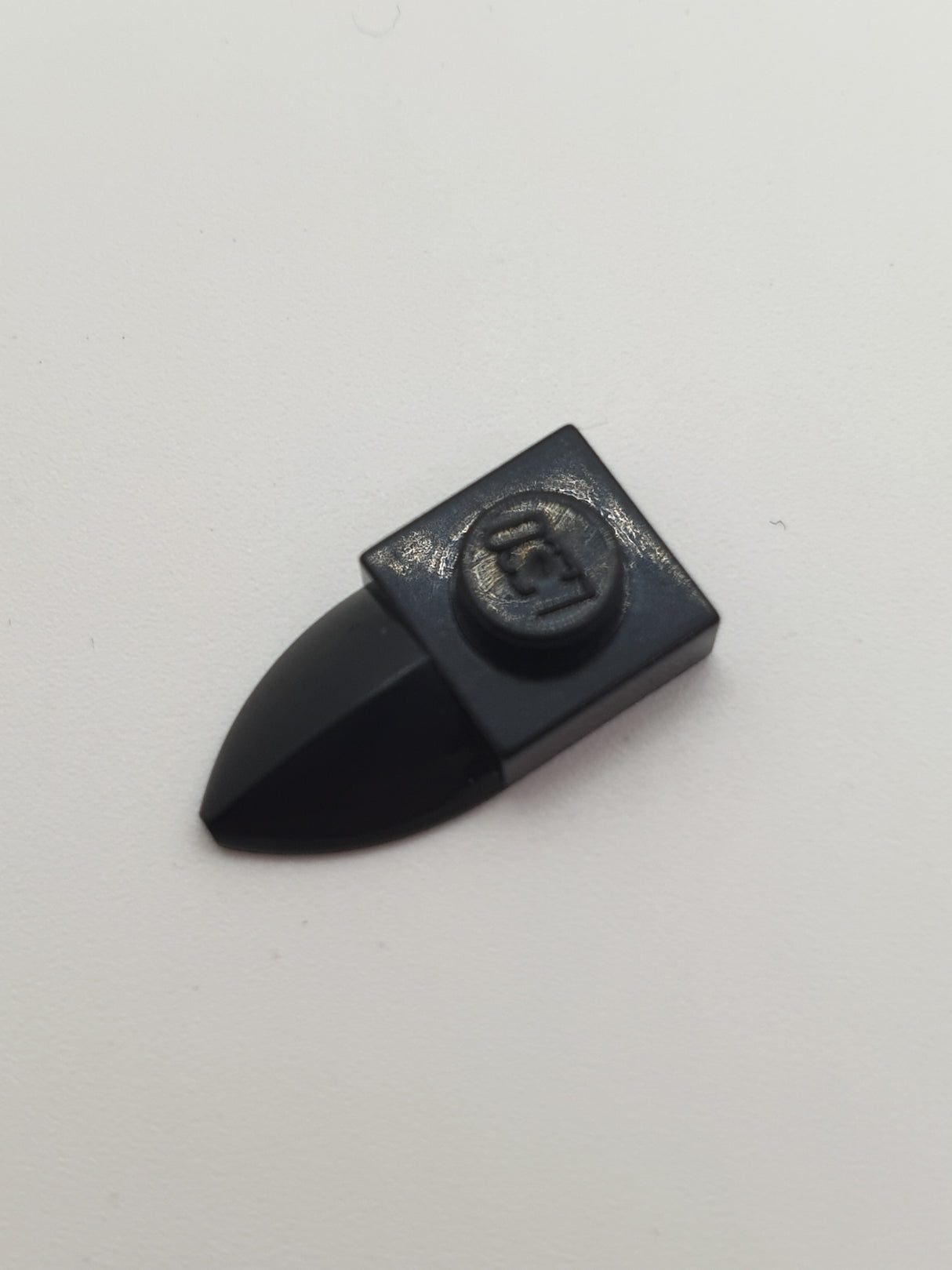 NEU Platte modifiziert 1 x 1 mit Zahn horizontal schwarz