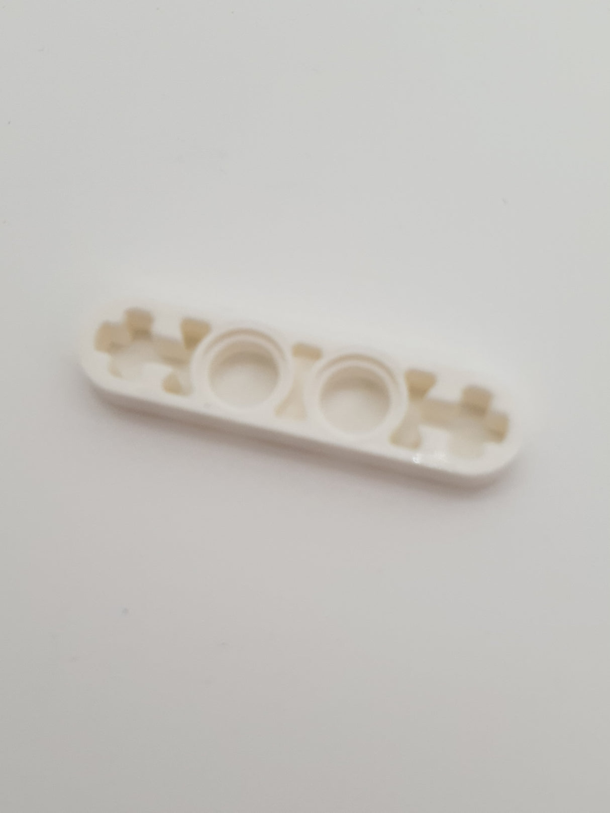 NEU Technik, Liftarm dünn 1 x 4 - mit Achslöchern weiß