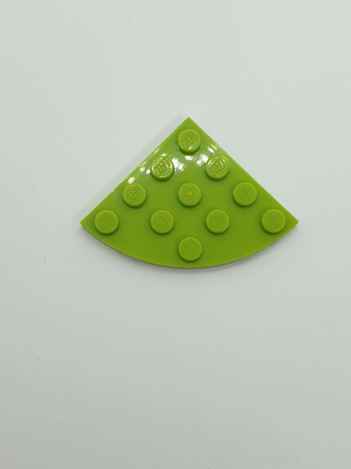 NEU Platte, abgerundete Ecke 4 x 4 lindgrün