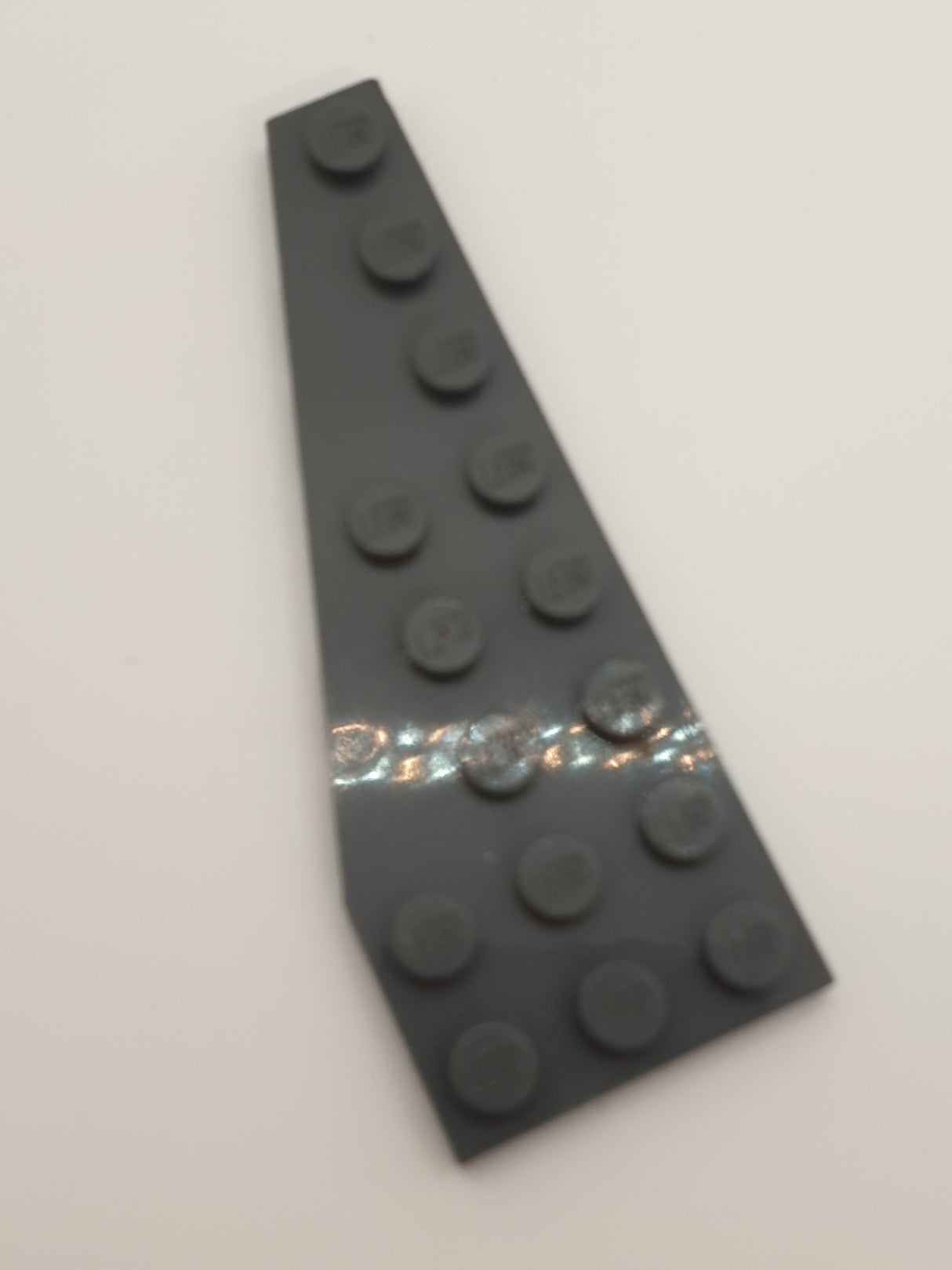 NEU Platte modifiziert, Flügel 8 x 3 Pentagonal links neudunkelgrau