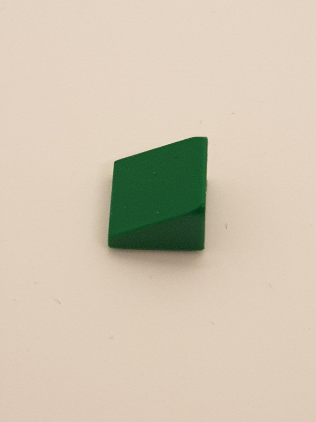 NEU Dachstein Käseecke 30 1 x 1 x 2/3 grün