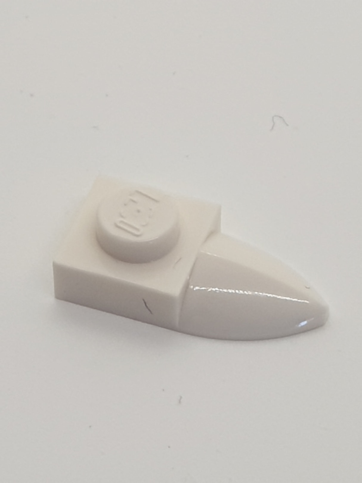 NEU Platte modifiziert 1 x 1 mit Zahn horizontal weiss