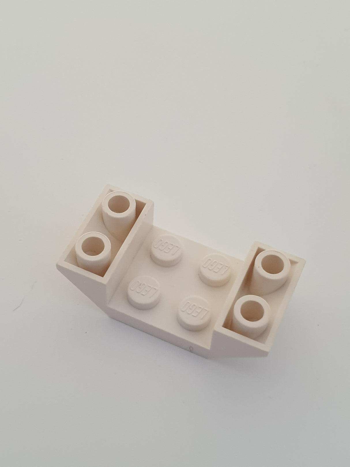 NEU Schrägstein doppelt invert 45 4 x 2 mit 2 x 2 Ausschnitt weiß