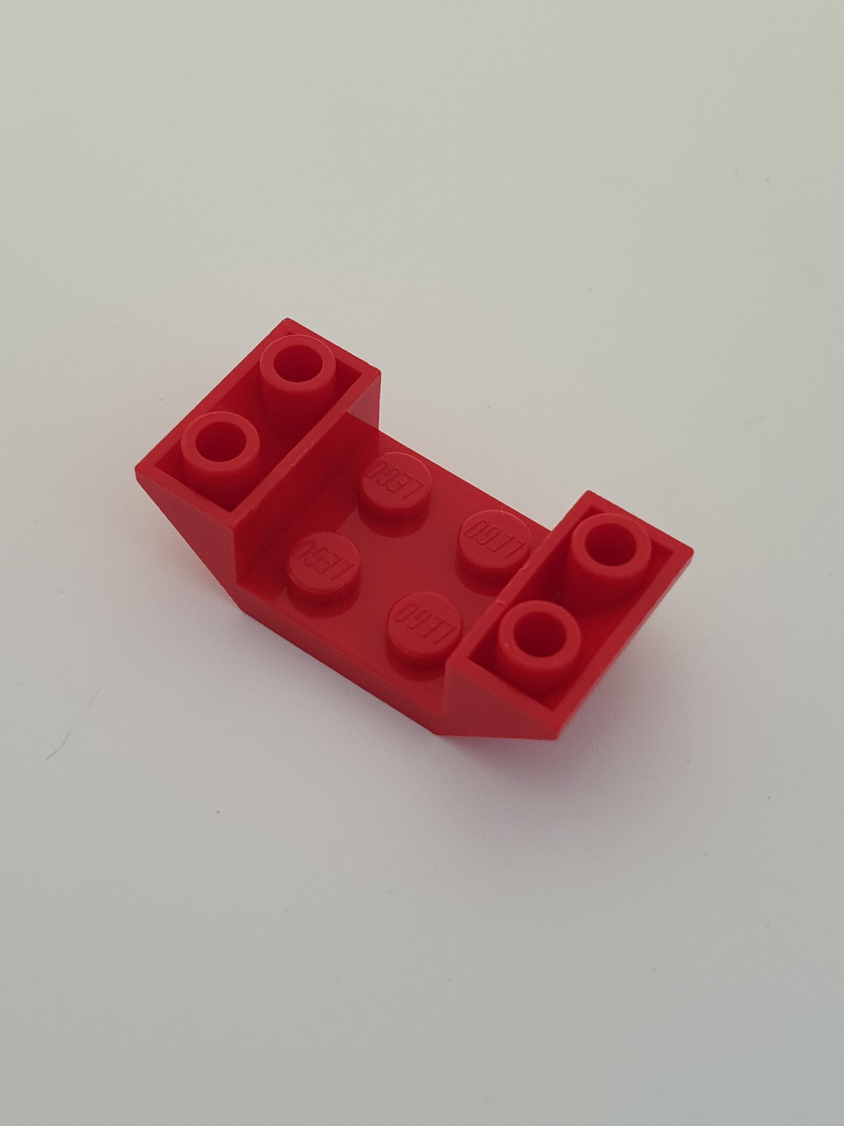 NEU Schrägstein doppelt invert 45 4 x 2 mit 2 x 2 Ausschnitt rot