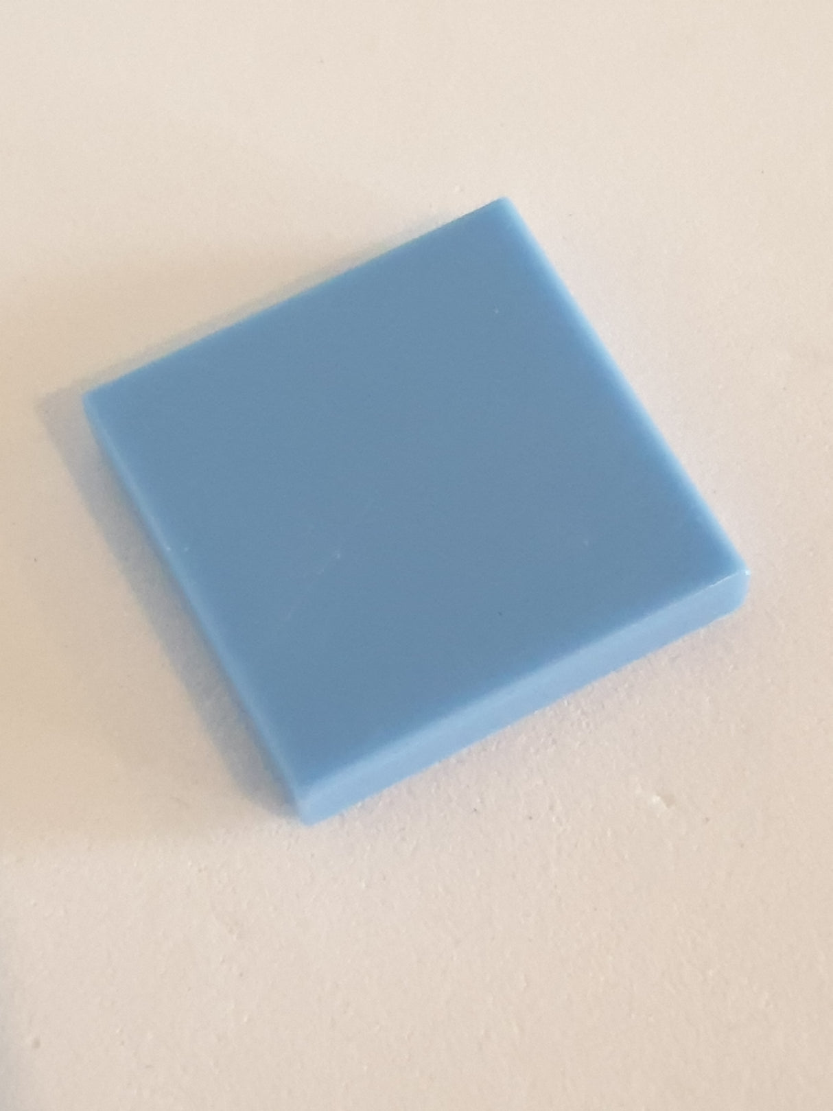 NEU Fliese 2 x 2 mit Nut hellblau