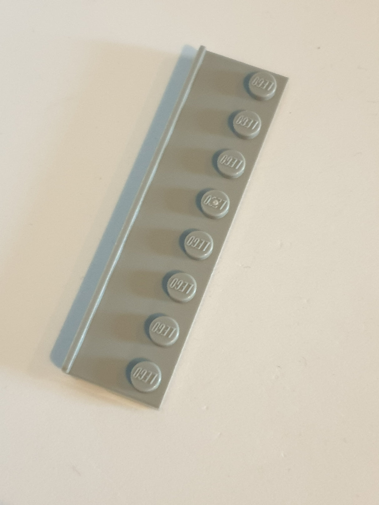 NEU Platte, modifiziert 2 x 8 mit Führungsschiene neuhellgrau