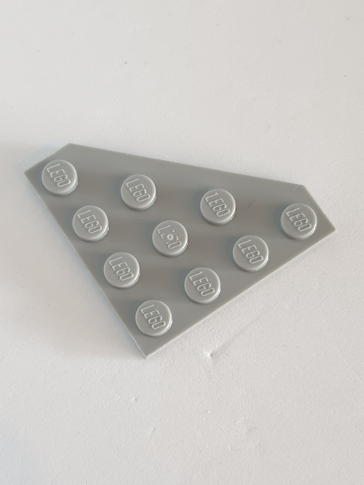 NEU Keil, Platte 4 x 4 mit abgerundeten Ecken neuhellgrau