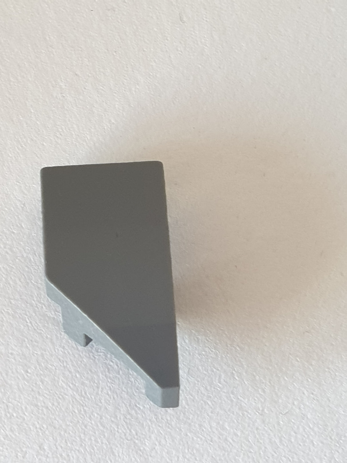 NEU Fliese gebogen Keil 2 x 1 x 2/3 Rechts neudunkelgrau