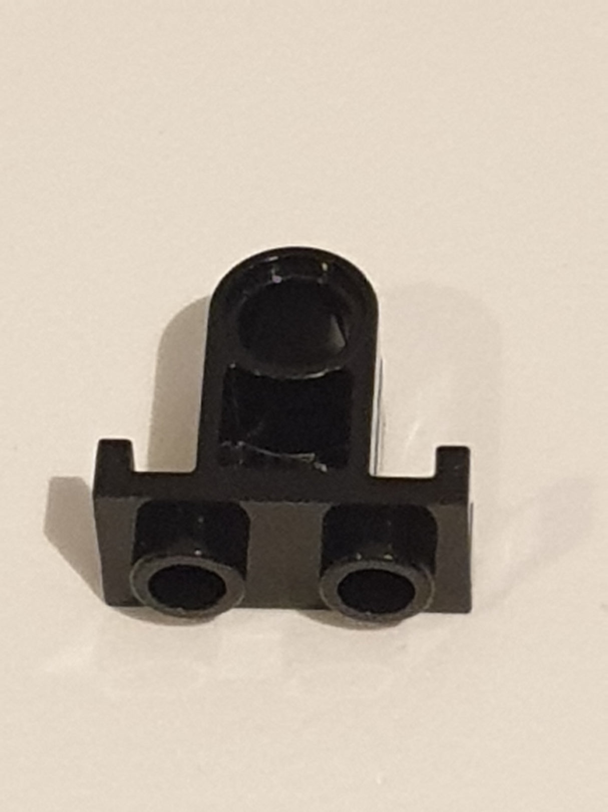 NEU Technik, Stiftverbinderplatte mit einem Loch (einzeln unten) schwarz