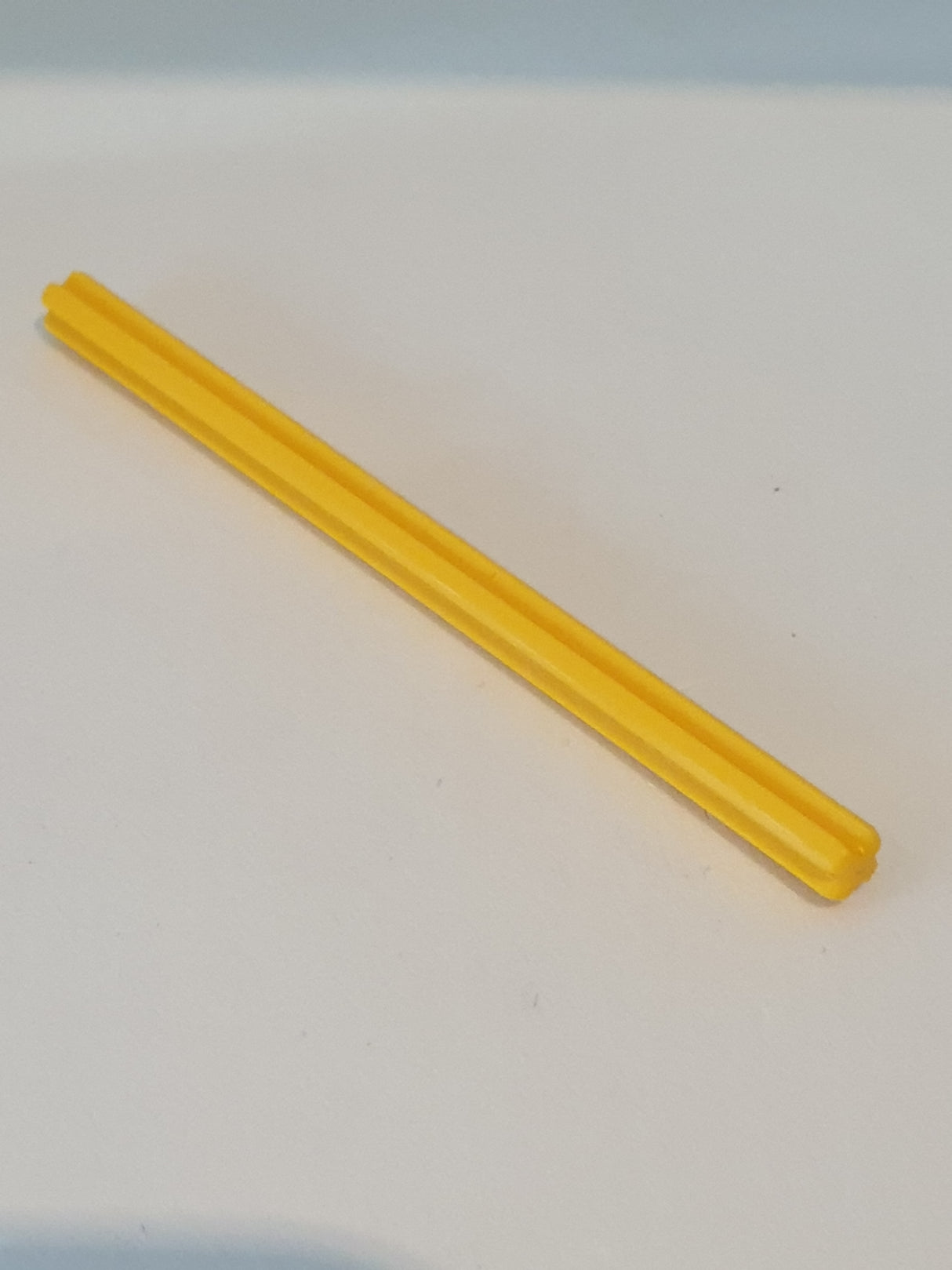 NEU TEchnik Achse 9L gelb