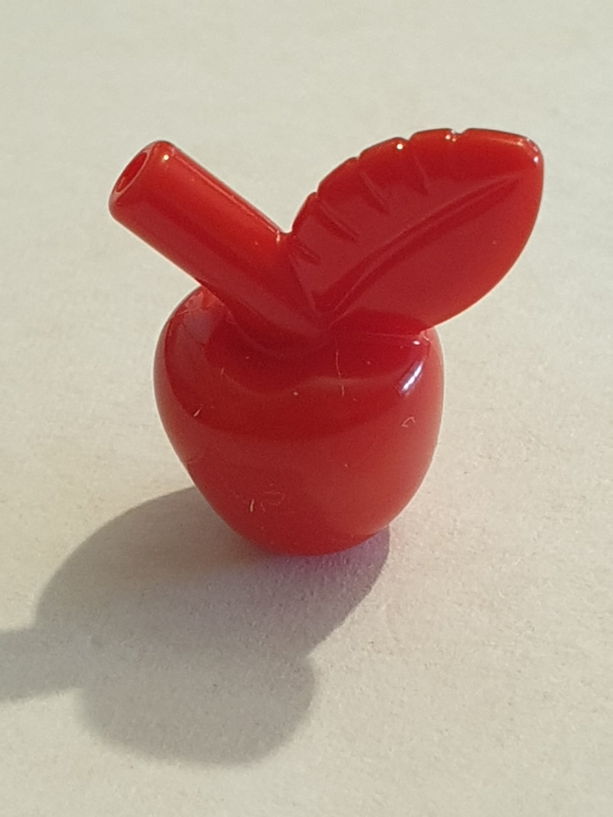 NEU Apfel mit Blatt rot