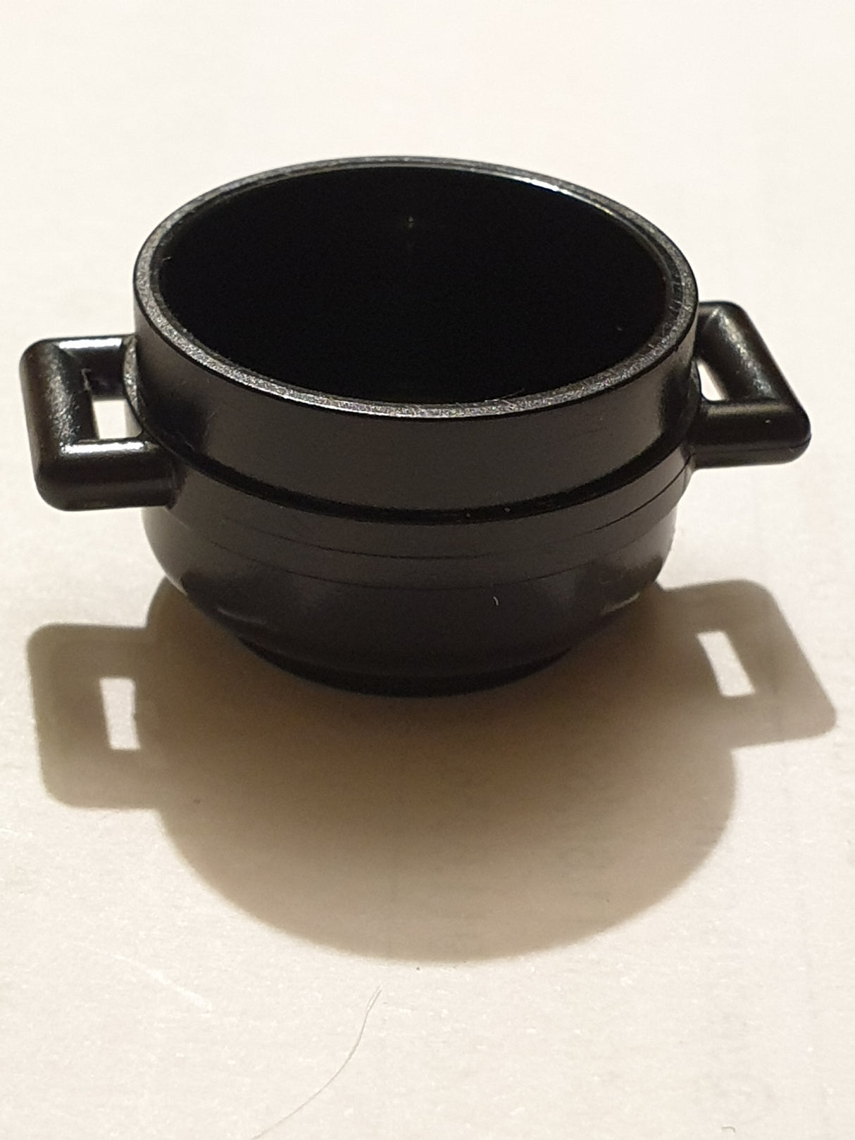 NEU Minifigur, Utensil Topf 3 x 3 x 1 & 3/4 mit Handgriffen schwarz
