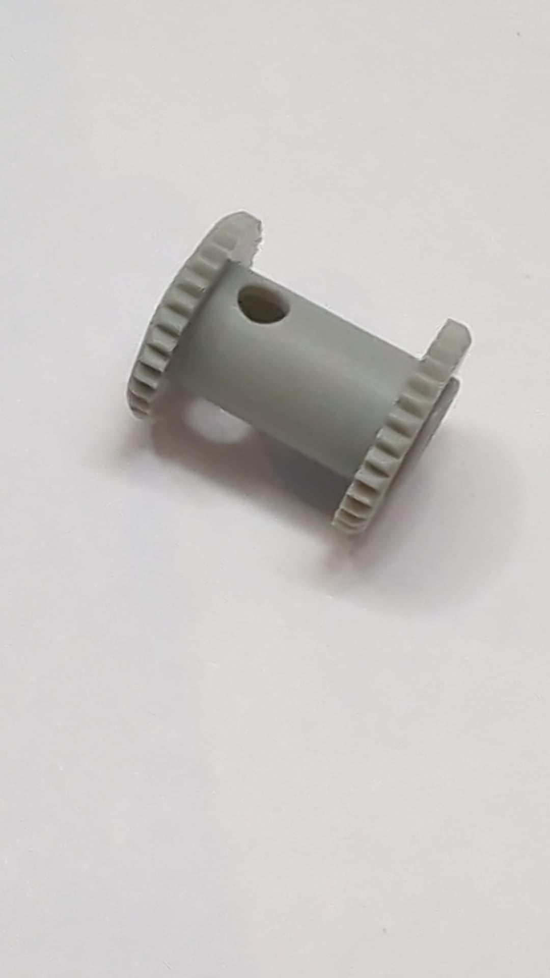 2x2 Saitenrolle Trommel neuhellgrau