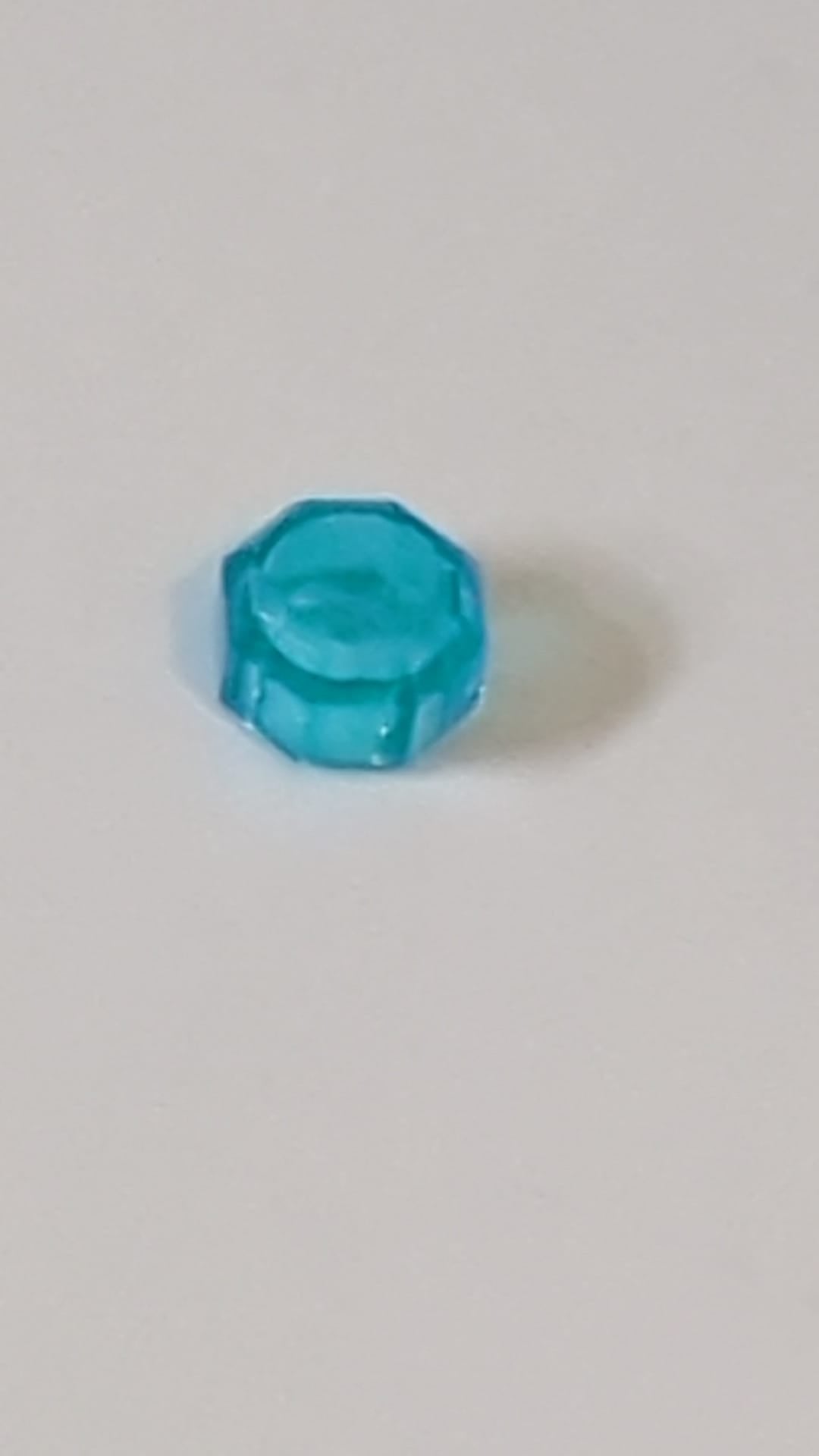1x1 Edelstein im Achteckschliff Satin Transparent Hellblau