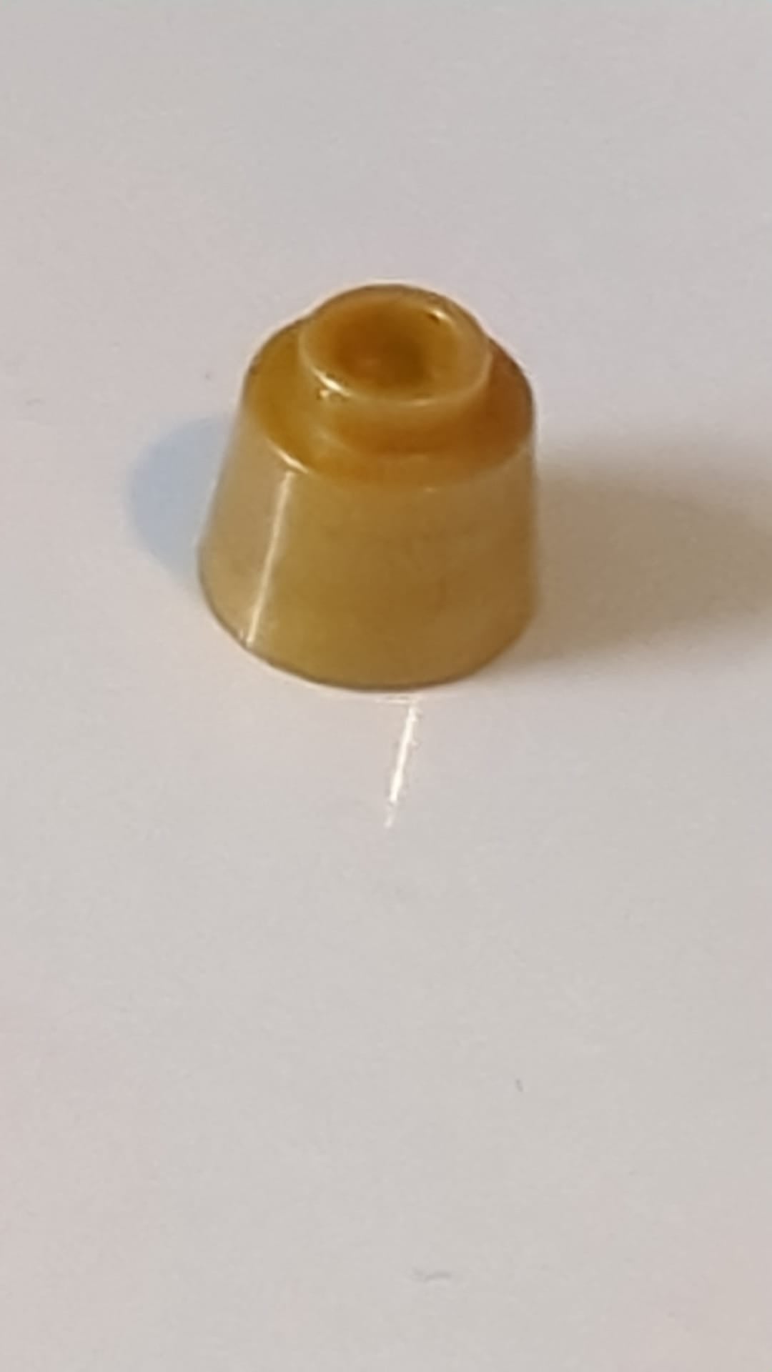 1 1/6x1 1/6x2/3 Kegel „Fez“ pearlgold