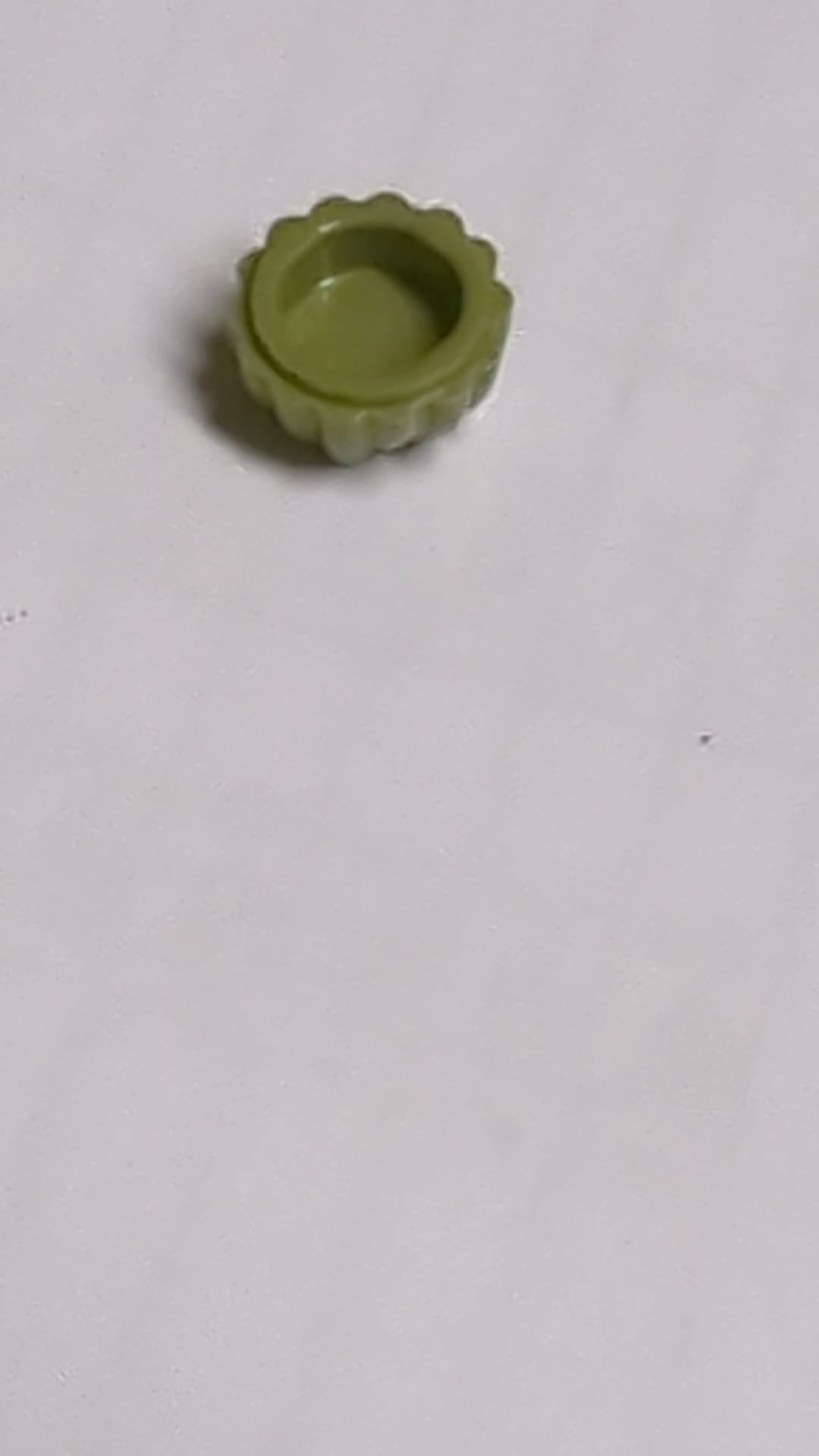 NEU Minifigur, kleine Haarbüschel mit kleinen Noppen olivgrün