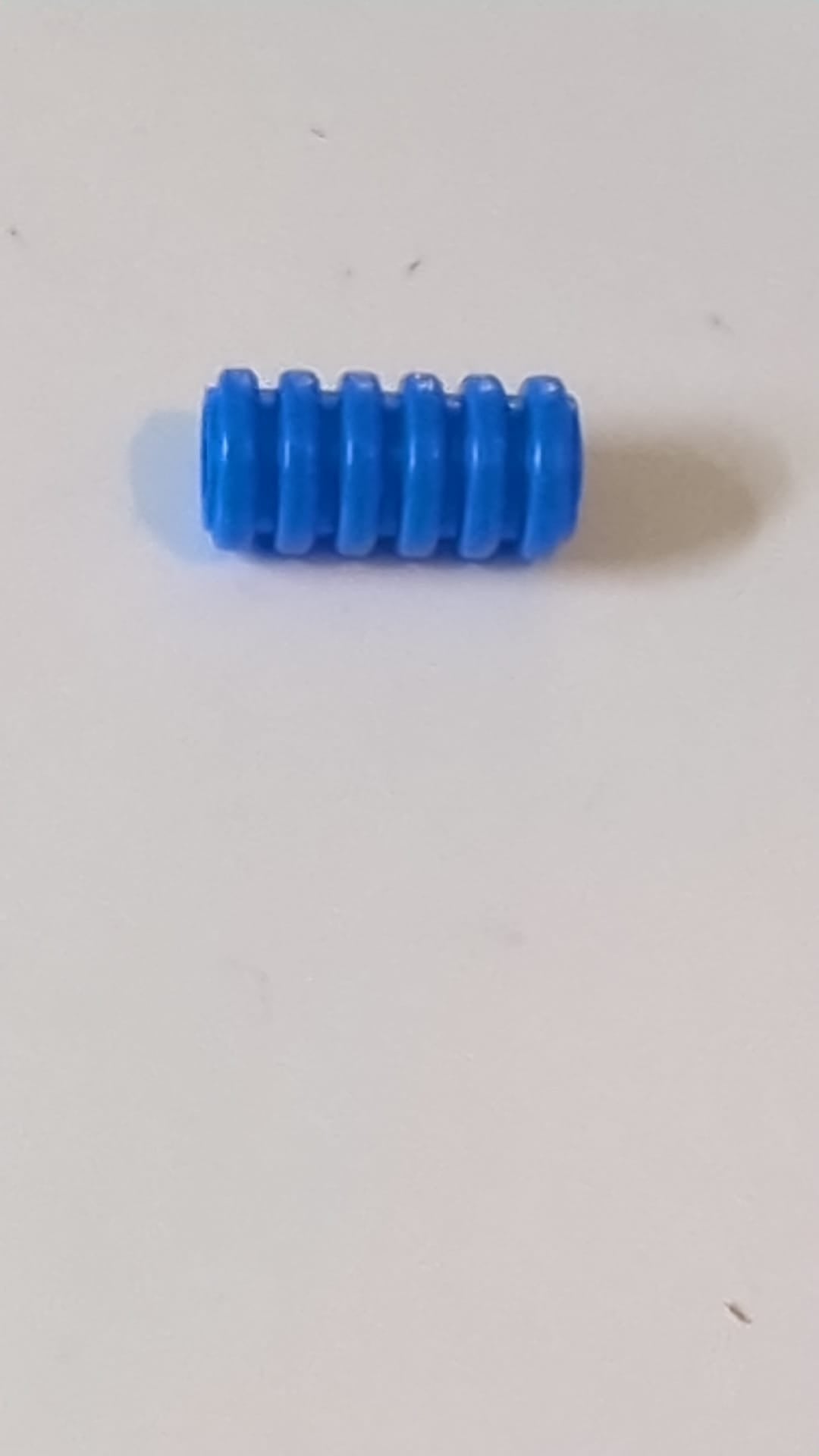 Schlauch, gerippt, 7 mm Durchmesser, 2 l / 1,6 cm blau