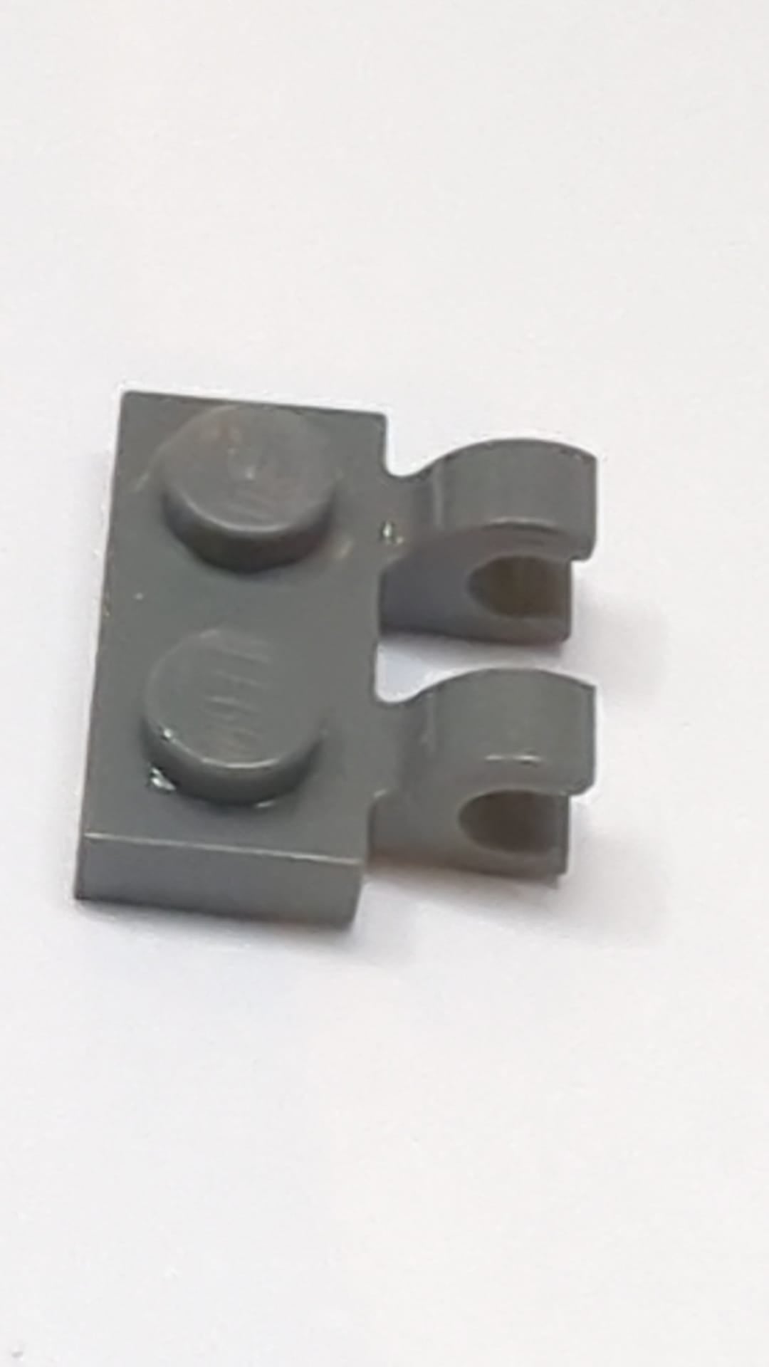 1x2 Platte, modifiziert mit 2 offenen O-Clips Horizontaler Griff neudunkelgrau