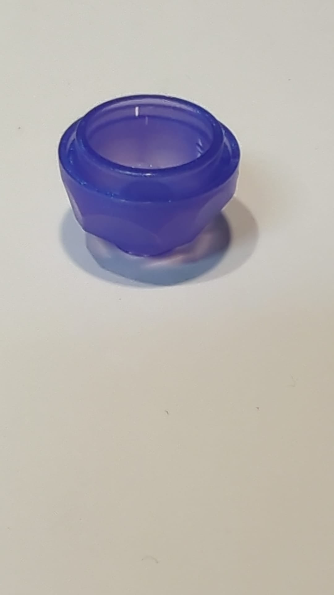 NEU 2 x 2 Felsrocken unten Satin Transparent Purple