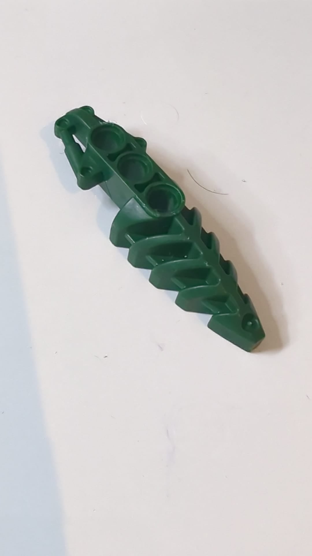 Bionicle Fußvisier mit 3 Stiftlöchern dunkelgrün