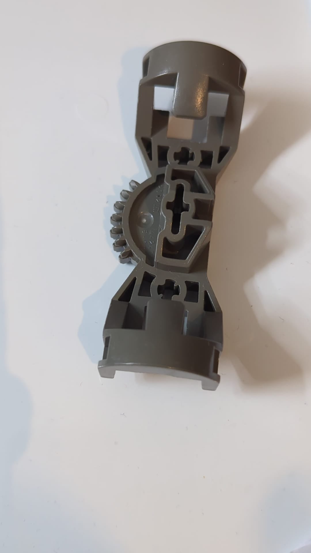 Bionicle Rahkshi Torso, Zahnrad 7 Zähne mit 3 Achsenlöchern altdunkelgrau