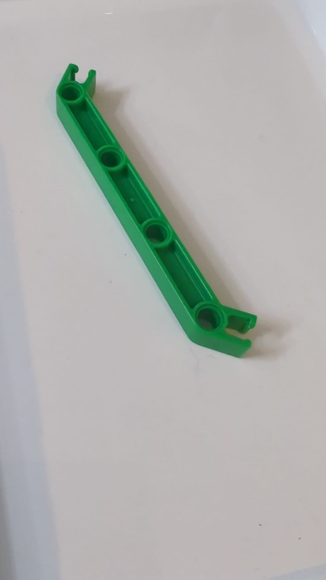 Znap-Träger 11, 4 Löcher, 2 Biegungen grün